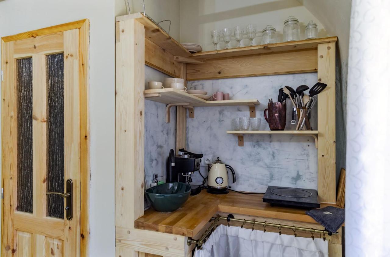 Apartman Charlotte V Dome So Studnou Na Streche Banska Stiavnica Bagian luar foto